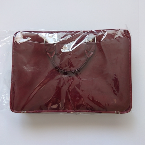 Vantaggio Italian Leather Laptop Briefcase Red RARE 16.5